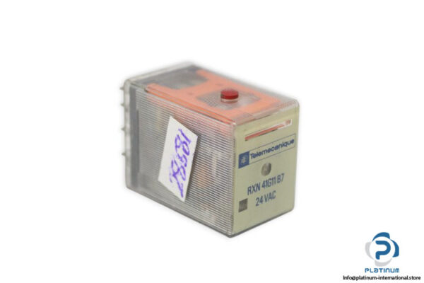 telemecanique-RXN41G11B7-miniature-plug-in-relay-(Used)