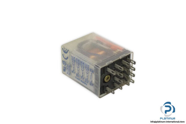 telemecanique-RXN41G11B7-miniature-plug-in-relay-(Used)-2