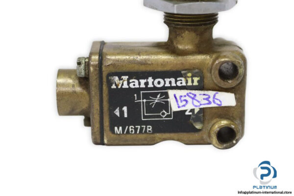 martonair-M_677B-precision-flow-regulator-(used)-1