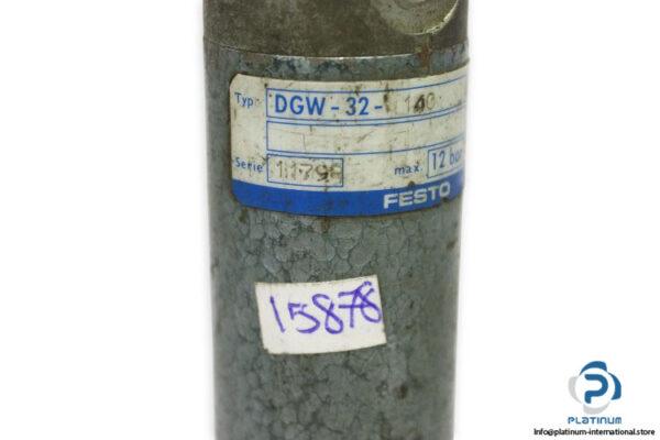 festo-DGW-32-140-round-cylinder-(used)-1