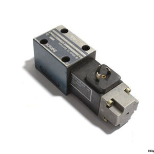 Bosch-0-810-090-106-solenoid-operated-directional-valve