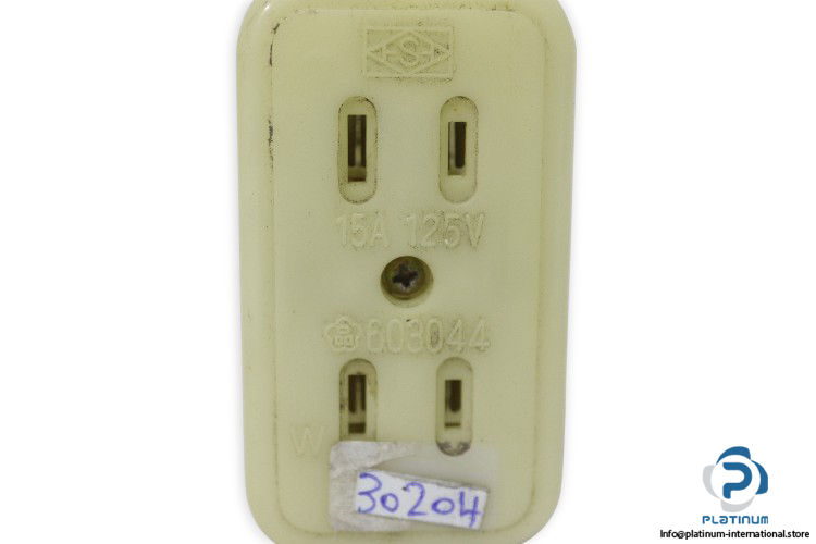 603044-plug-adapter(used)-1