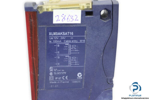 telemecanique-XUX0AKSAT16-multimode-sensor-(New)-1
