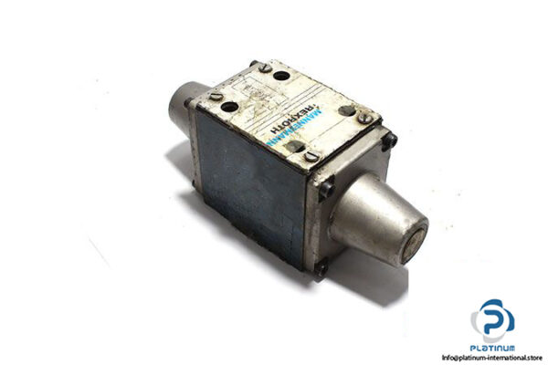 Rexroth-R900590685-directional-valve-with-fluidic-actuation