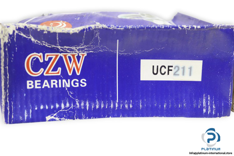 czw-UCF-211-square-flanged-ball-bearing-unit-new-carton-4