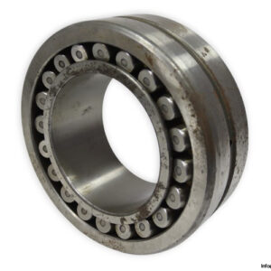snr-23226-K-F107-C4-spherical-roller-bearing-used-1