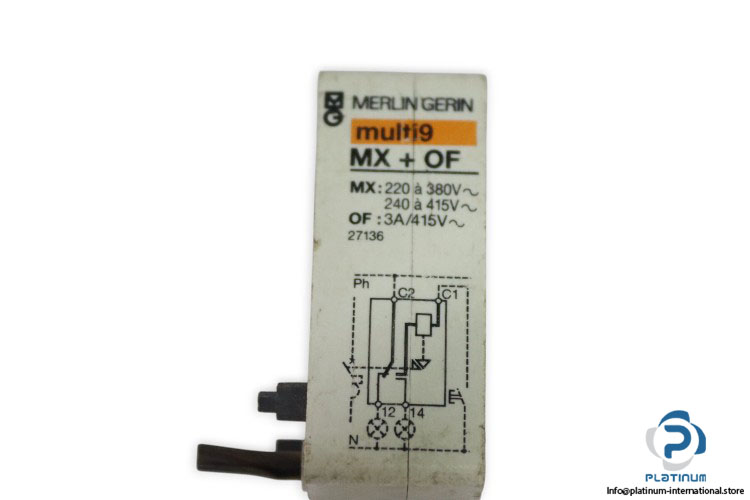 merlin-gerin-27136-voltage-release-block-(Used)-1