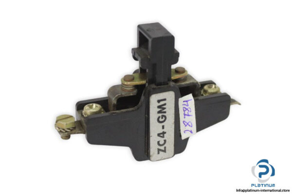 schneider-ZC4-GM1-auxiliary-contact-block-(Used)