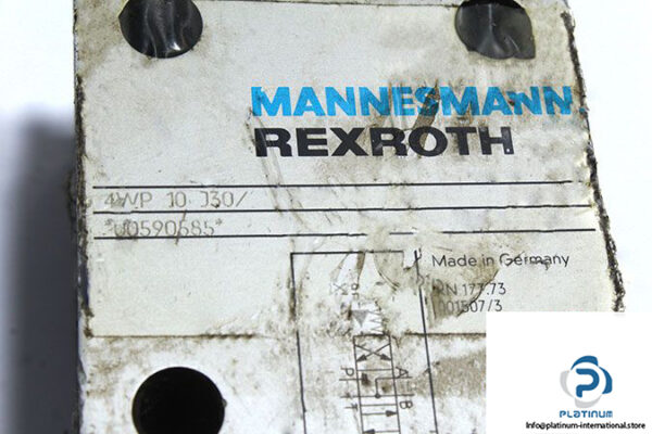 rexroth-r900590685-directional-valve-with-fluidic-actuation-1