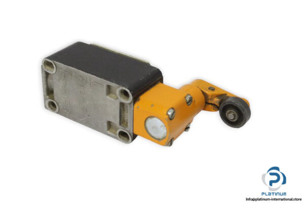 siemens-3SE3-120-1E-position-switch-(used)-1