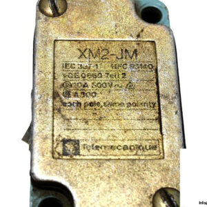 telemecanique-xm2-jm012-pressure-switch-2