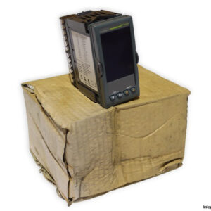 eurotherm-3208_CC_VL_LRRX_R_4CL_G-temperature-controller-(new)