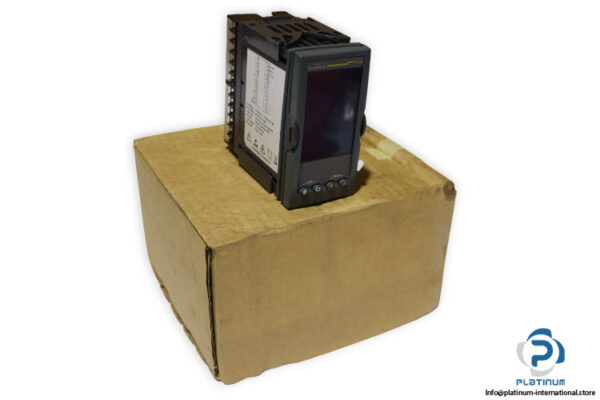 eurotherm-3208_CC_VH_RRDX_R-temperature-controller-(new)