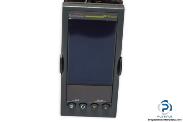 eurotherm-3208_CC_VH_RRDX_R-temperature-controller-(new)-2