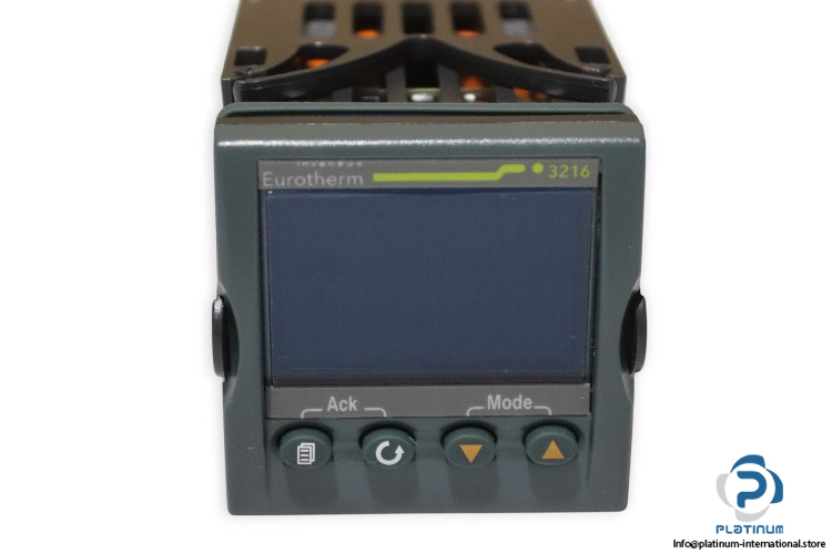 eurotherm-3216_CC_VH_RRXX_R-pid-temperature-controller-(new)-1