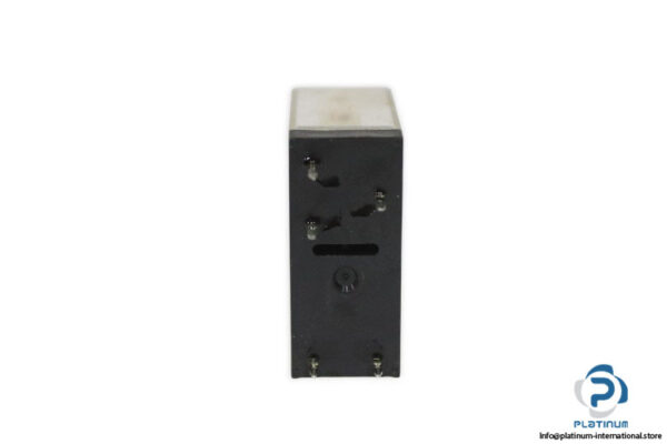 omron-G2R-1-24-V-power-relay-used-1