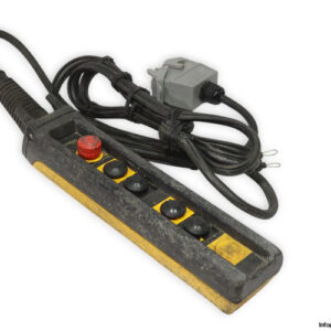 demag-DST-6_7-control-pendant-switch-used