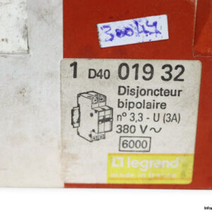 legrand-019-32-double-pole-circuit-breaker-new-2