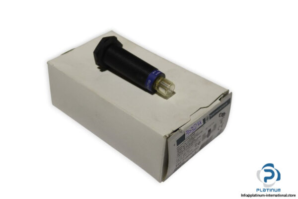 telemecanique-xs4-p18pa370d-inductive-proximity-sensor(new)