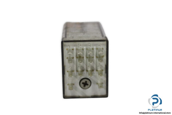 finder-55.34.8.110.0054-relay(new)-3