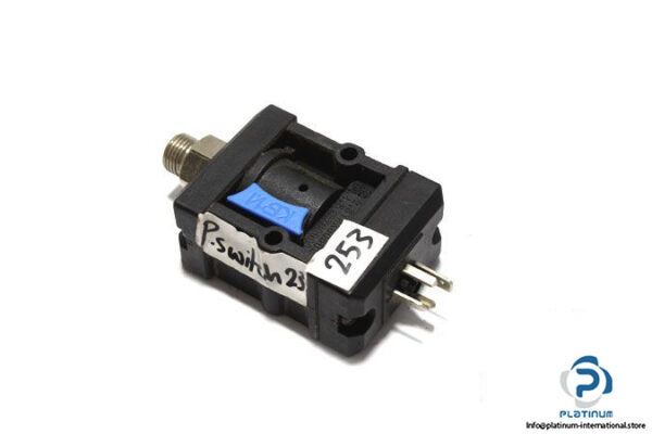 kpm-0-4-5-trk00003-pressure-switch
