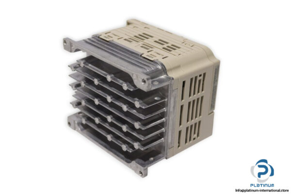 yaskawa-CIMR-VC4A0002BAA-frequency-inverter-(New)-1