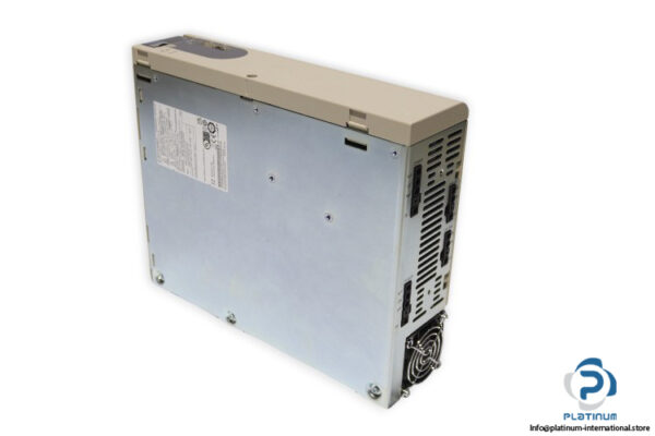 yaskawa-SGD7W-2R6DA0B-ac-servo-driver-(New)