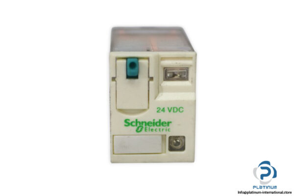 schneider-RXM4AB2BD-miniature-plug-in-relay-(Used)-1