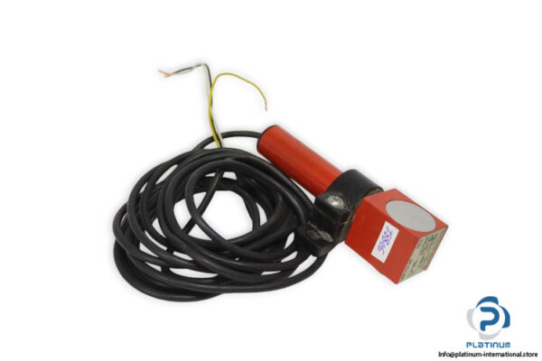 leuze-WS-75_4E-through-beam-sensor-receiver-(Used)