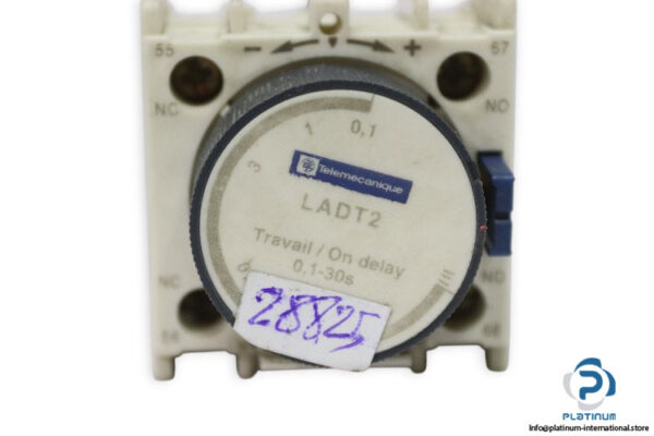 telemecanique-LADT2-time-delay-auxiliary-contact-block-(Used)-1