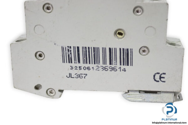 hager-EPN-510-latching-relay-(used)-1