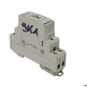 hager-ER-120-relay-(used)