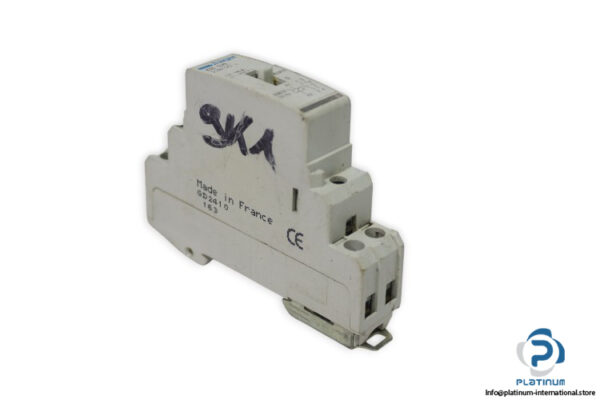 hager-ER-120-relay-(used)