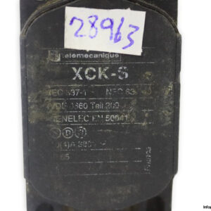 telemecanique-XCK-S-limit-switch-(used)-1