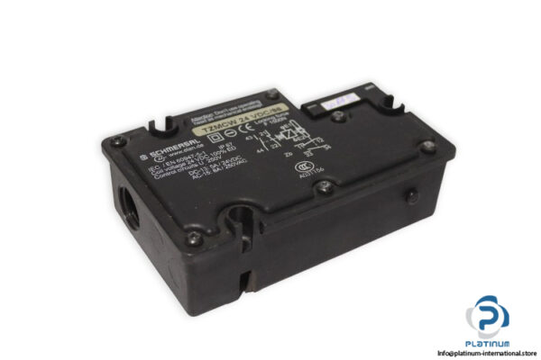 schmersal-TZMCW24VDC-96-thermoplastic-enclosure(used)