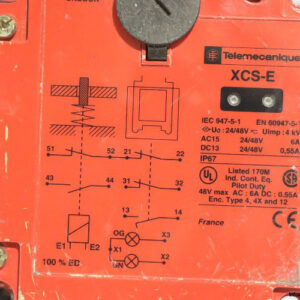 telemecanique-XCS-E7311-safety-switch-used-1