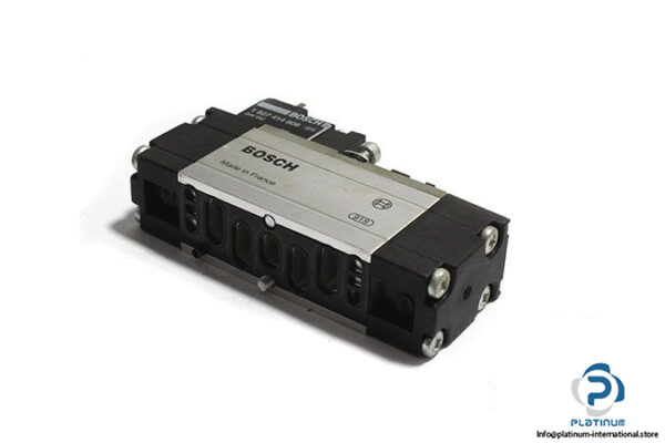 Bosch-0-820-051-026-solenoid-valve