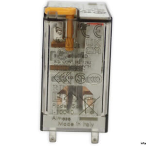 finder-55.32.8.230.0054-plug-in-relay-used-3