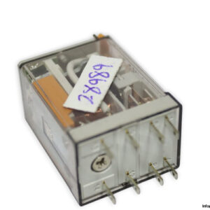 finder-55.32.8.230.0054-plug-in-relay-used-4