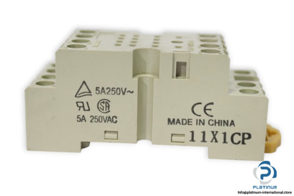 omron-PYF-14A-N-relay-socket-new-1
