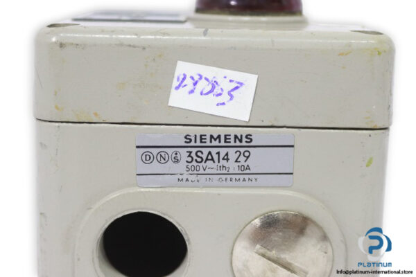siemens-3SA14-29-push-button-control-station-used-2