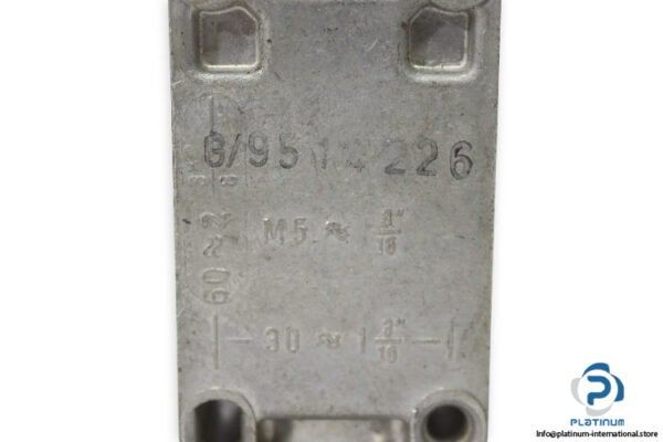 siemens-3SE3-120-1D-position-switch-used-2