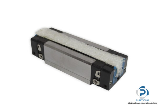 rexroth-R162422220-ball-runner-block-new