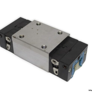 rexroth-R162122220-ball-runner-block-new-1