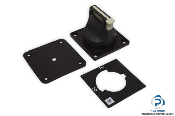 telemecanique-KAF1PZ-handle-and-front-plate-new