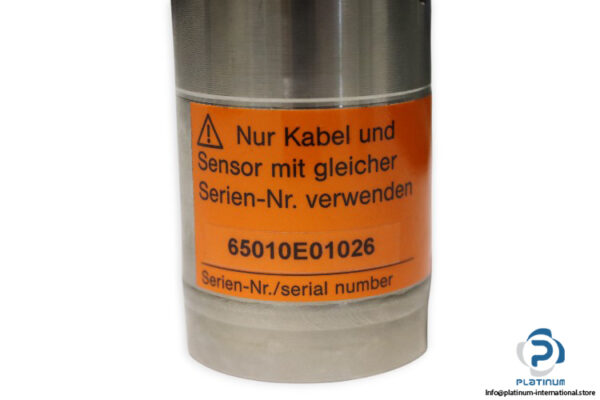 endress_hauser-FTL-50-AGR2AA2G4Y-compact-vibration-point-level-switch-new-6