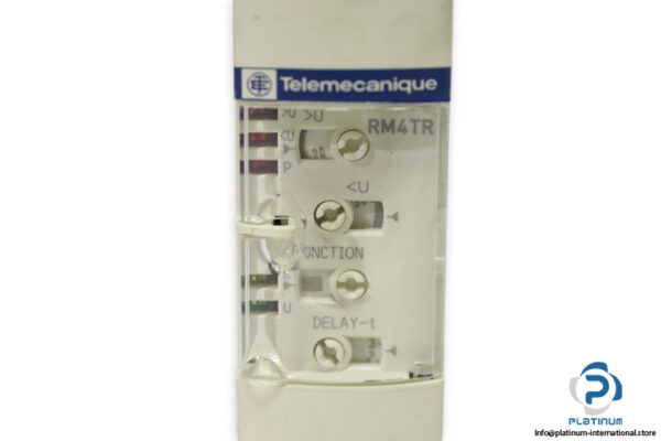 telemecanique-RM4TR32-three-phase-network-control-relay-new-2
