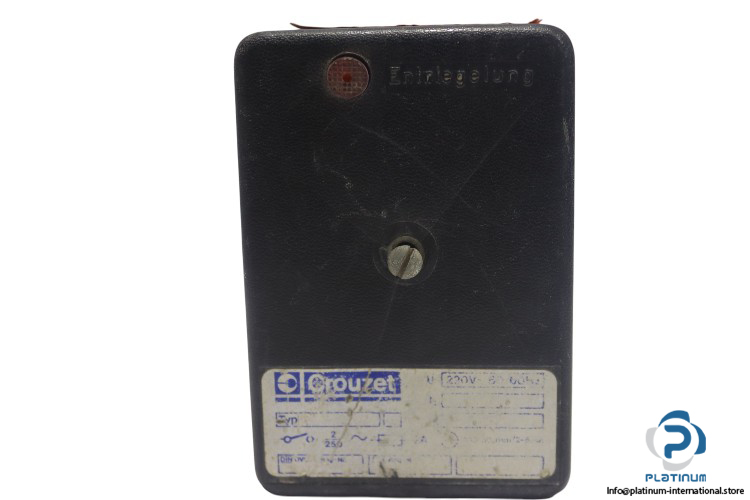 crouzet-8718999399-time-relay(used)-1