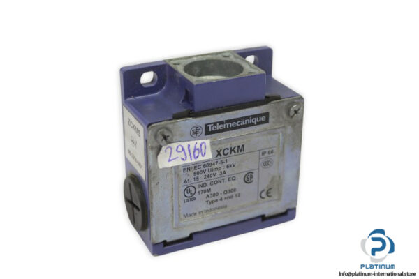 telemecanique-ZCKM5-limit-switch-body-(Used)