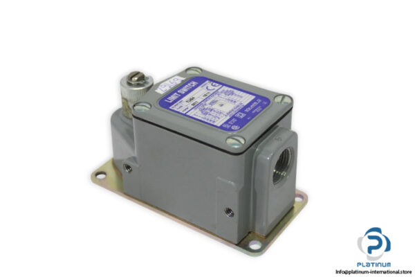 square-d-TUB4-limit-switch-(New)